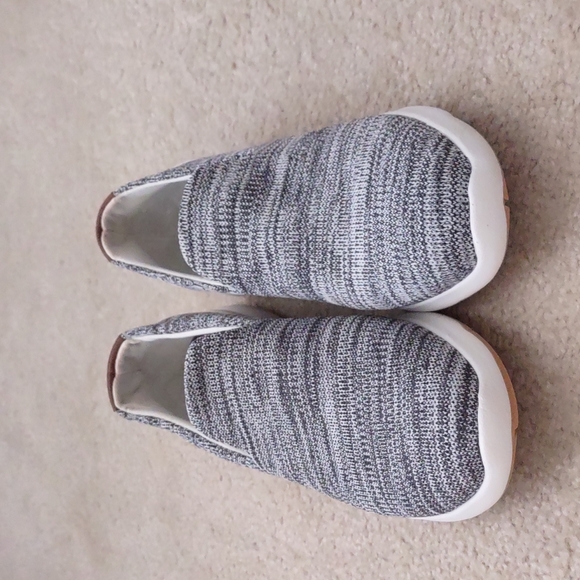 Steve Madden Thistl Slip On Shoes